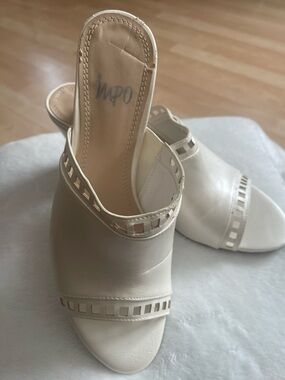 MPO high heel shoes